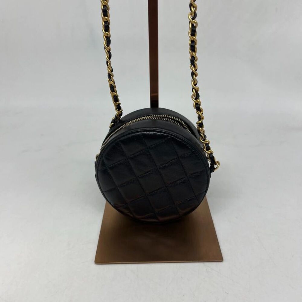 Chanel Women Pre-Loved Bag Very Good Condition - Picture 6 of 9